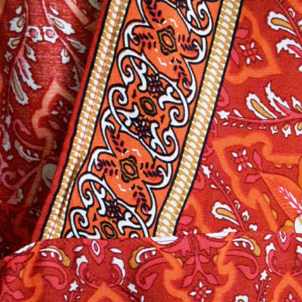 Zesica Wrap Dress NWOT - Picture 2 of 3